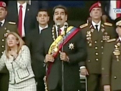 Nicolás Maduro en el momento de las explosiones durante un acto militar en Caracas.