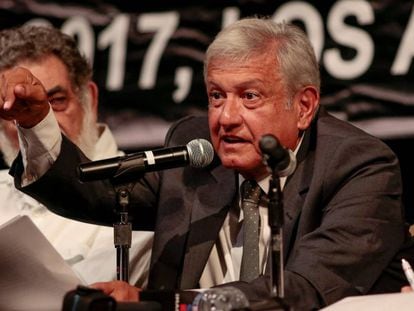 Andr&eacute;s Manuel L&oacute;pez Obrador, ayer en Los &Aacute;ngeles.