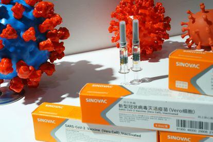 Una de las vacunas contra la covid-19 que desarrolla China.