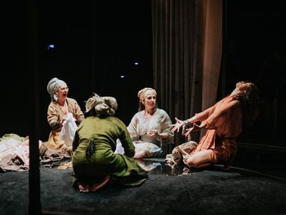 Una escena de 'Yerma', Teatre LLiure, Barcelona.