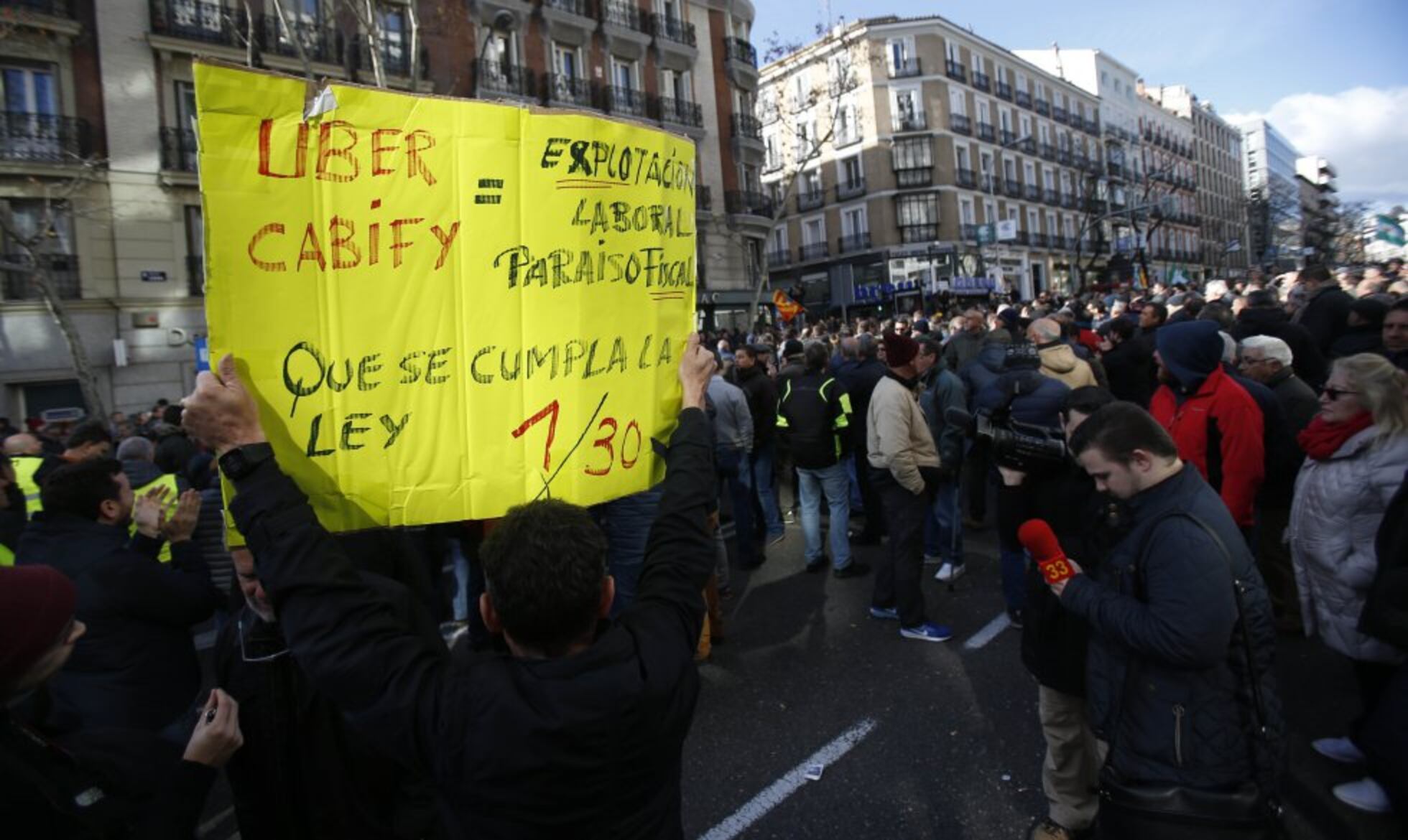 La Protesta De Los Taxistas En Madrid, En Imágenes | Fotos | Economía ...