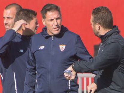 El Sevilla confirma que su entrenador, que se sometió recientemente a pruebas médicas, padece un adenocarcinoma, y que el tratamiento se decidirá en breve