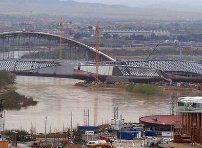 El Ebro, a la altura de la Expo.