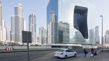 Hotel diseñado por Zaha Hadid en Dubái para la cadena Meliá.