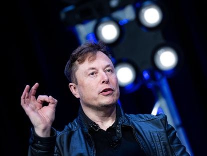 El fundador de Tesla, Elon Musk, fue uno de los afectados por el hackeo a docenas de cuentas de Twitter.