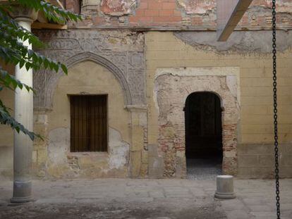 Restos de yeserías en el palacio de San Martín, en Segovia.