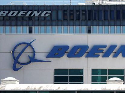 El nuevo CEO de Boeing habla de “simplificar” las operaciones
de la compañía