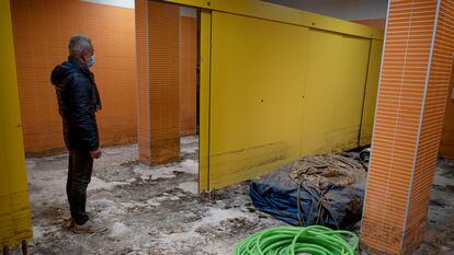 Campillos/Málaga/15-01-2021: Instalaciones de la piscina municipal de Campillos, localidad malagueña declarada zona catastrófica tras unas riadas en 2018.
FOTO: PACO PUENTES/EL PAIS
