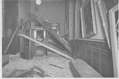 Efecte dels bombardejos sobre l’Edifici Històric de la Universitat de Barcelona.